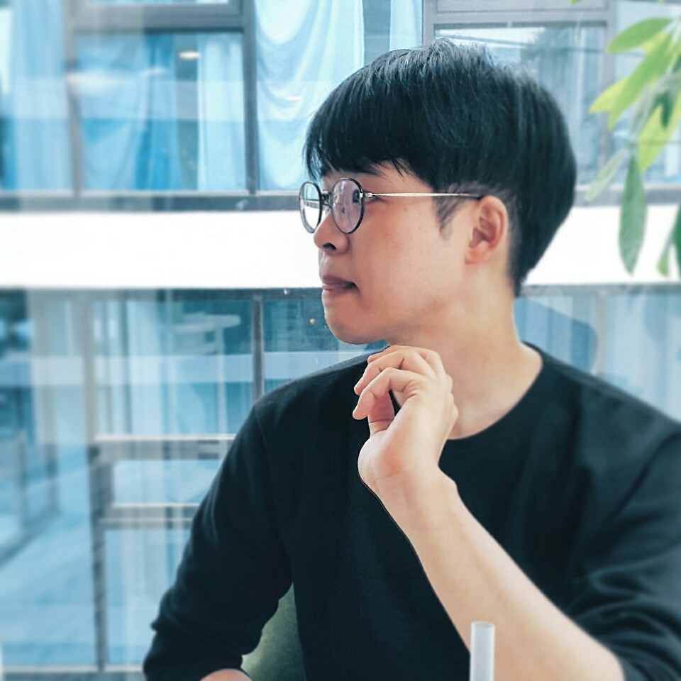 감독